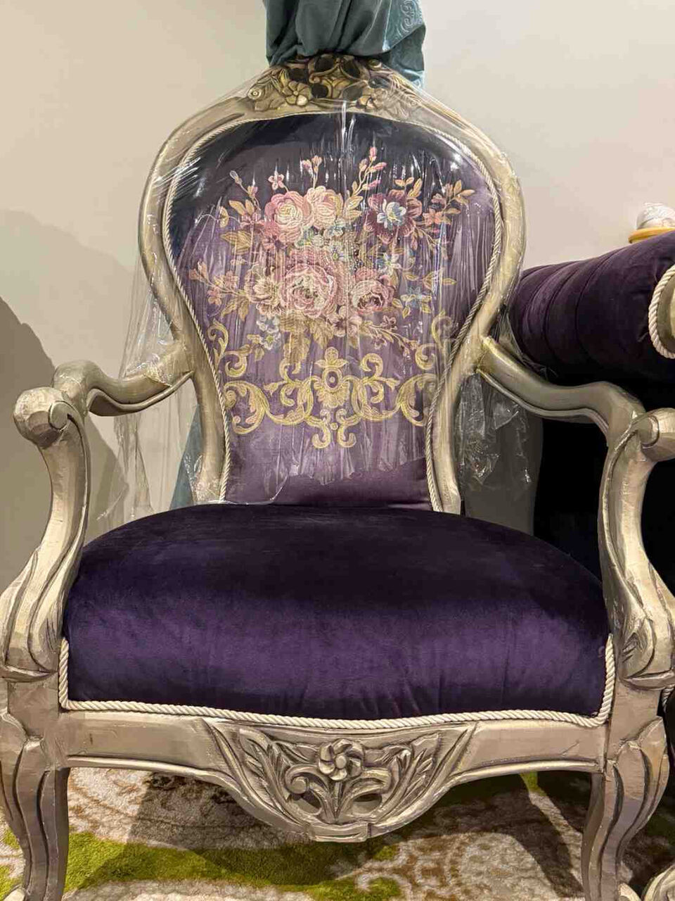 Al Aziziyah, Furniture, SAR 850,  5 Seater Newly Bought Sofa For Sale In A Neat And Immaculate Condition