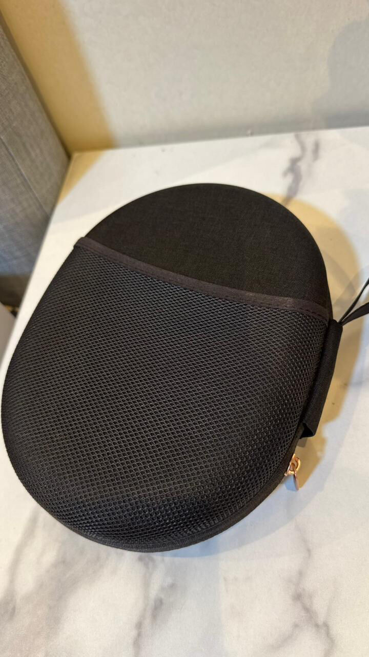 Jeddah, Electronics, SAR 650,  Sony  WH-1000XM4 Wireless Stereo Headphones