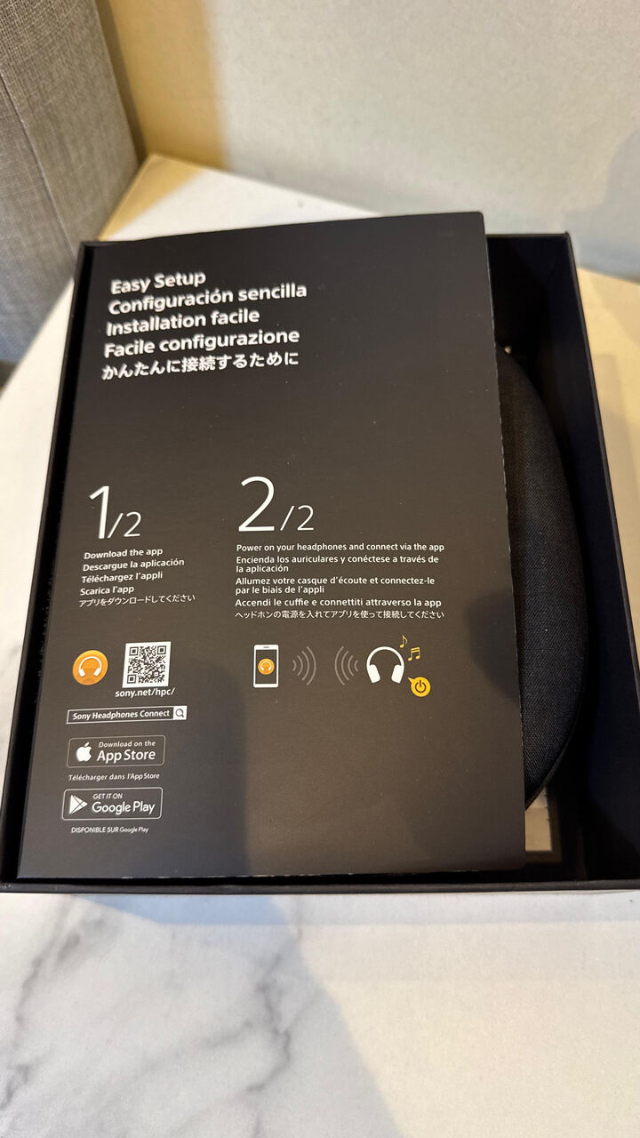 Jeddah, Electronics, SAR 650,  Sony  WH-1000XM4 Wireless Stereo Headphones