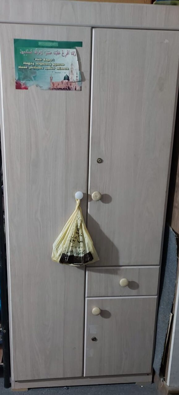Riyadh, Household Items, SAR 300,  Bed With Mattress, Almirah,TV Trolly