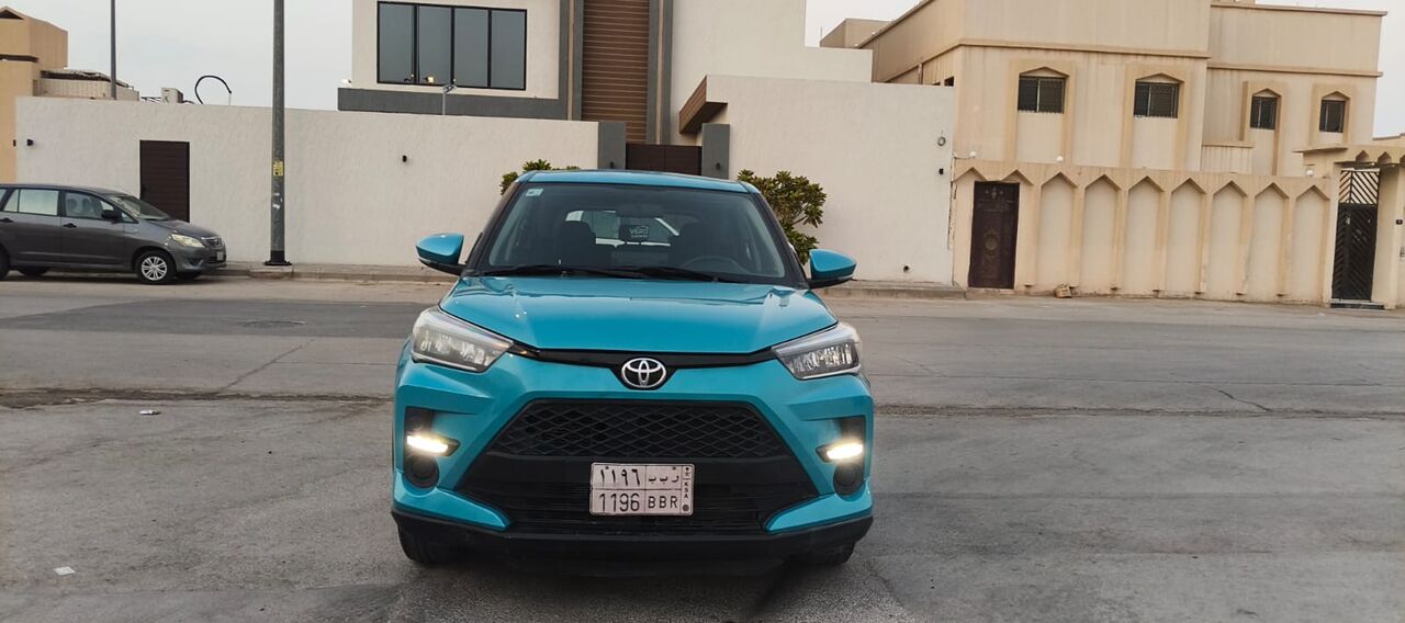Riyadh, Vehicles, Cars & Trucks , SAR 45000,  Toyota Raiz G,  2022,  Automatic,  80000 KM,   Turbu Full Option  Model , 80,000 Km,