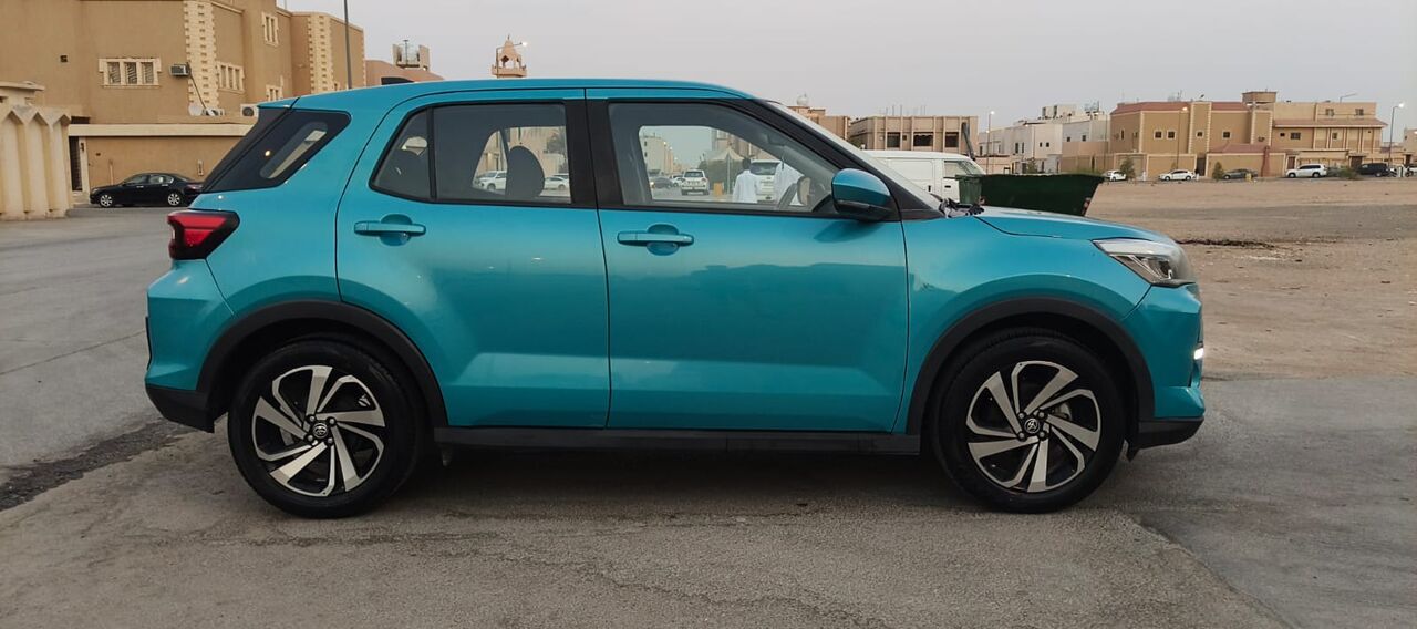 Riyadh, Vehicles, Cars & Trucks , SAR 45000,  Toyota Raiz G,  2022,  Automatic,  80000 KM,   Turbu Full Option  Model , 80,000 Km,