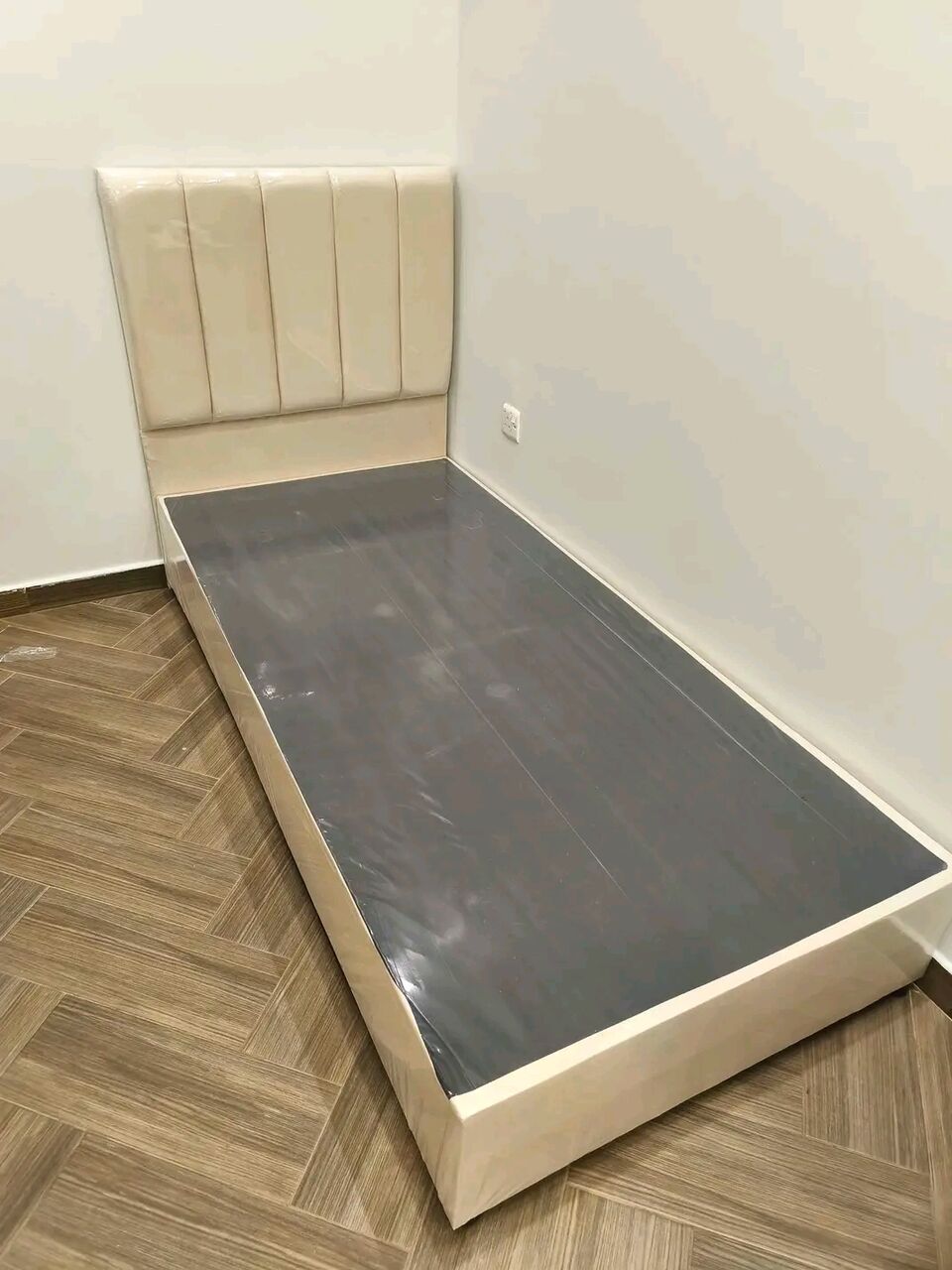 Jeddah, Furniture, SAR 1,  New Classic Luxurious Bedroom Furniture Sets Available