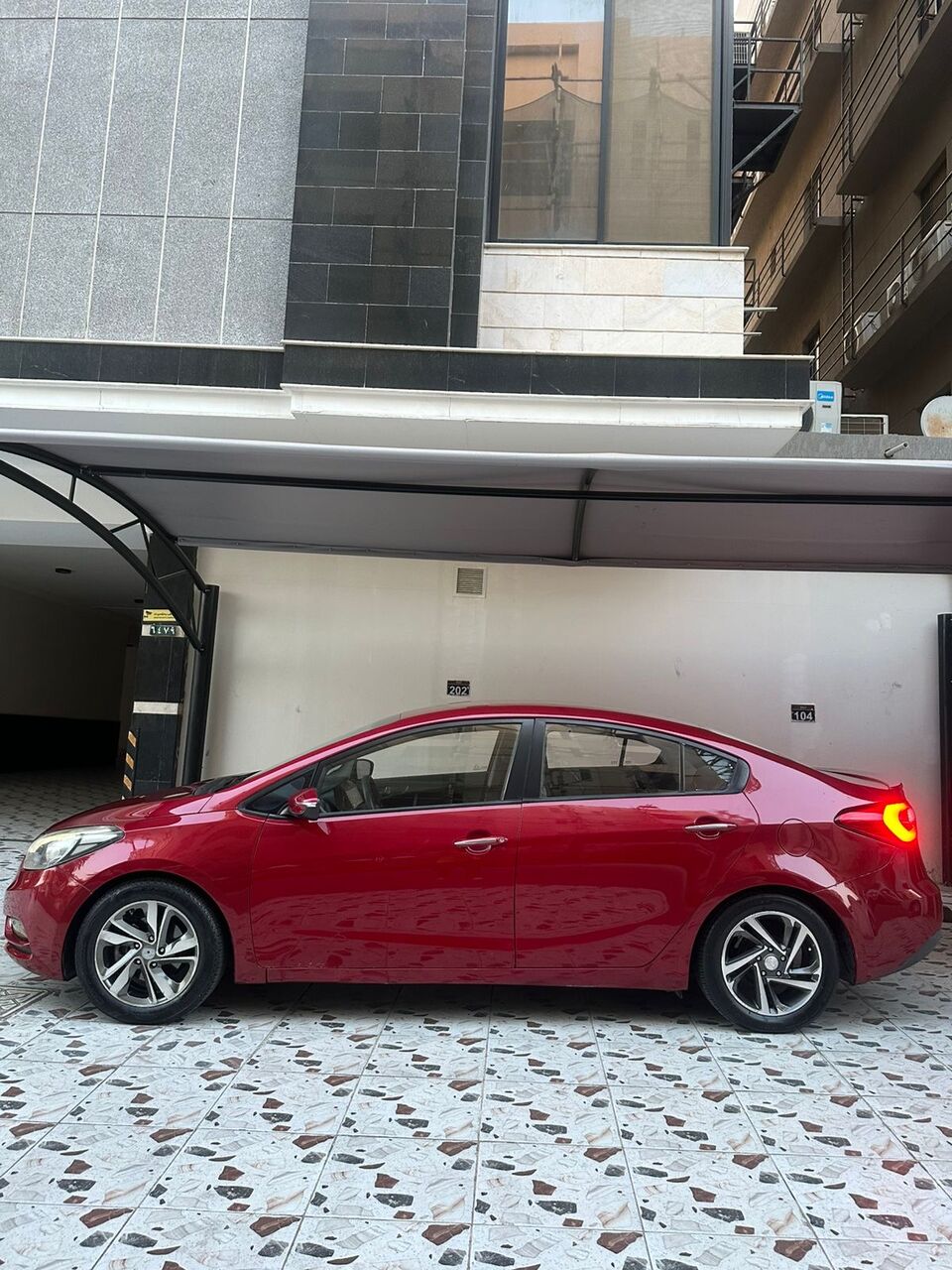 Jeddah, Vehicles, Cars & Trucks , SAR 24500,  Kia Cerato,  2016,  Automatic,  280 KM,  For Sale Car