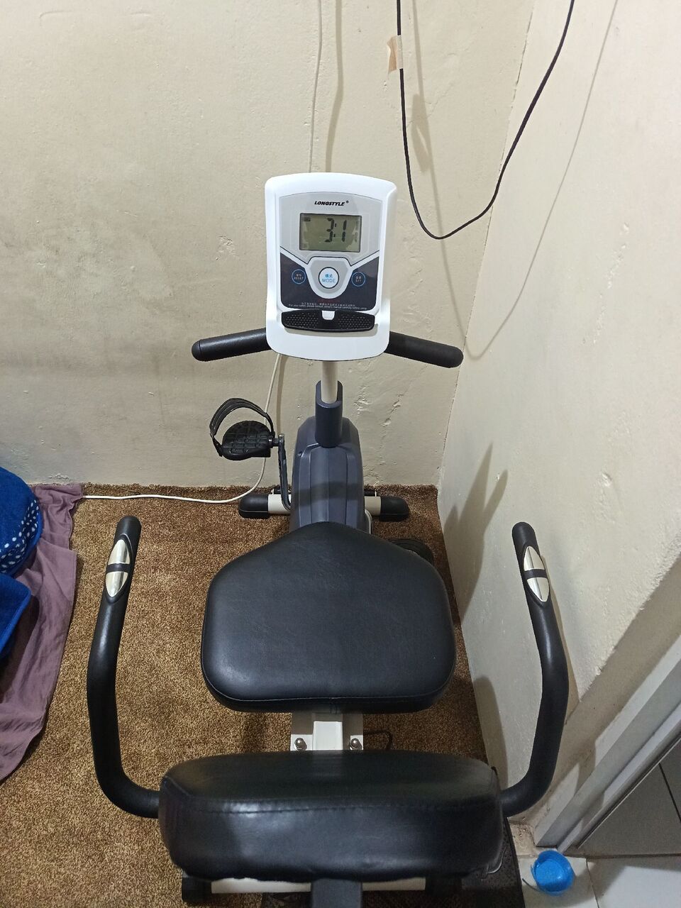 Al Faisaliyah, Electronics, SAR 198,  Cycling Exercise Machine