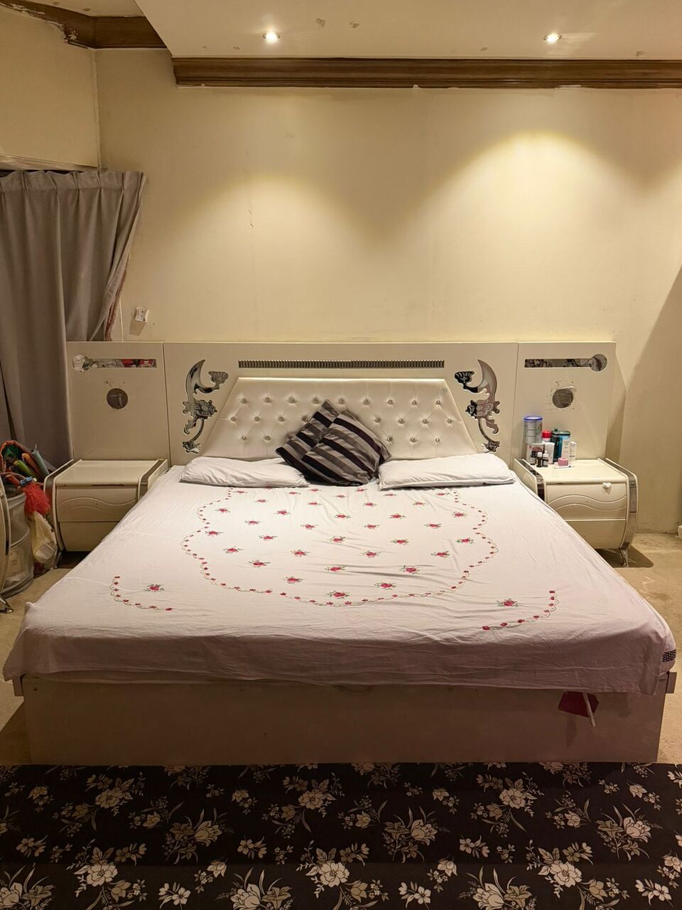 Riyadh, Furniture, SAR 400,  Bedroom Set For Sale