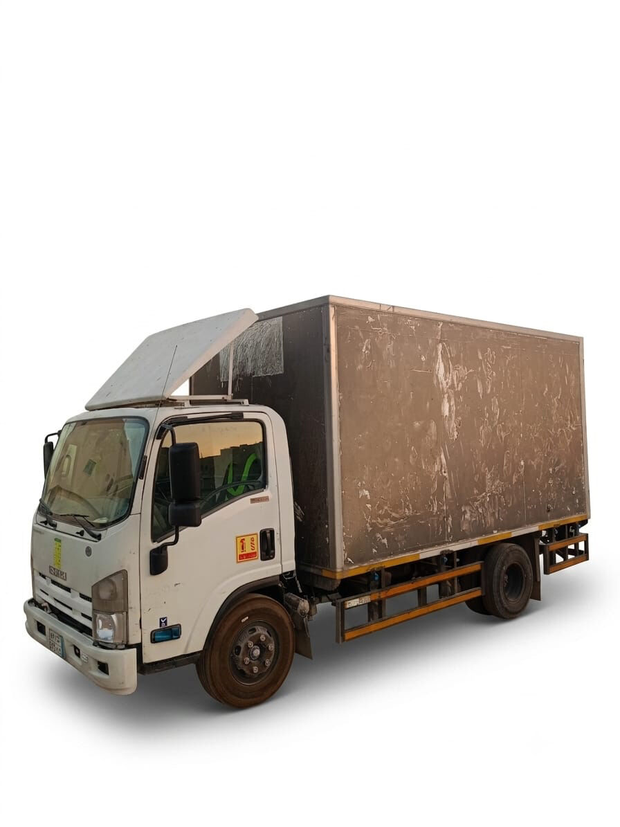 Sulai, Vehicles, Cars & Trucks , SAR 2750,  Isuzu 3.1,  2015,  Manual,  520000 KM,  2750 Dyna For Rent 4.6 Metre Box Dyna For Rent