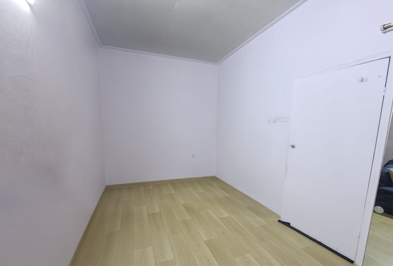 Gudaibiya, Rooms for Rent, BHD 120/month,  Two Bedroom Flat Available On Ground Floor For Rent Near Malabar Restaurant Behind City Ma