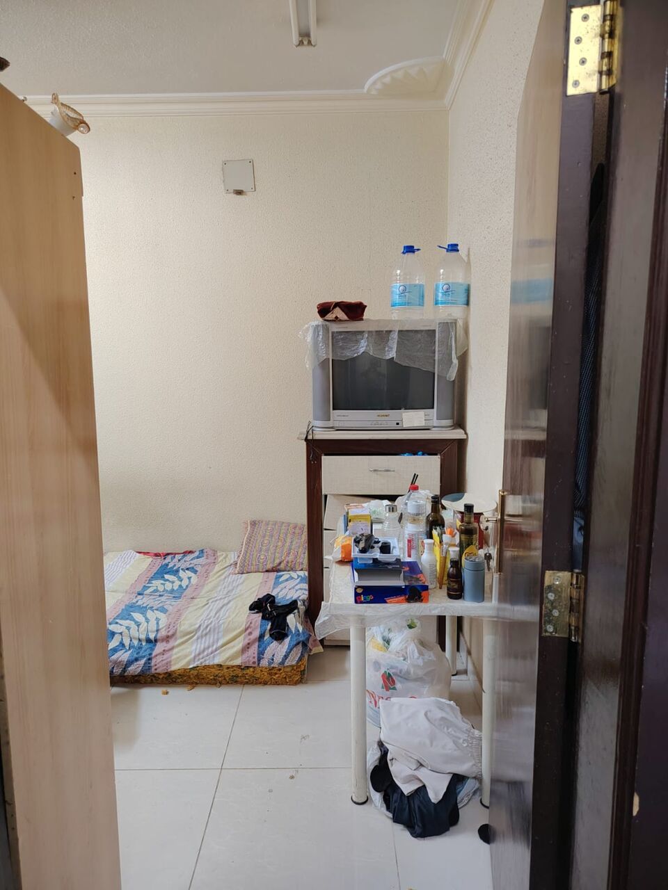 Riyadh, Rooms for Rent, SAR 1000/month,  Furnished,  1 Sq. Meter,  One Bed Room Available For Executive 1 Person With Separate Bathroom