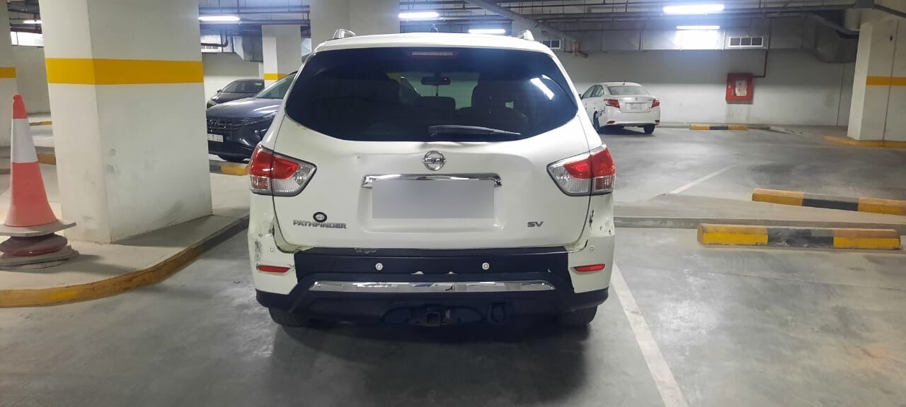 Al Khobar Al Shamalia, Vehicles, Cars & Trucks , SAR 17,  Nissan Pathfinder,  2014,  Automatic,  240000 KM,   SV , 7-Seater &ndash; CVT Repair Required