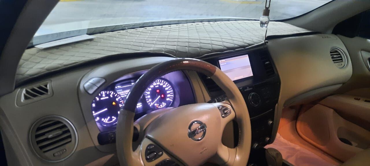 Al Khobar Al Shamalia, Vehicles, Cars & Trucks , SAR 17,  Nissan Pathfinder,  2014,  Automatic,  240000 KM,   SV , 7-Seater &ndash; CVT Repair Required