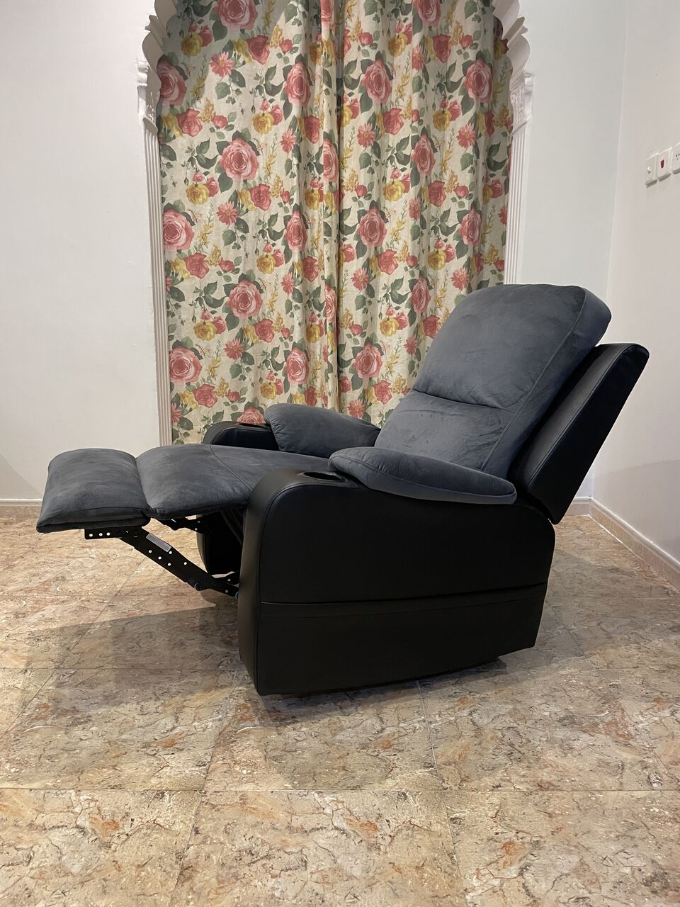 Jeddah, Furniture, SAR 750,  Micasa Single Seater Swivel And Rocker Recliner Chair