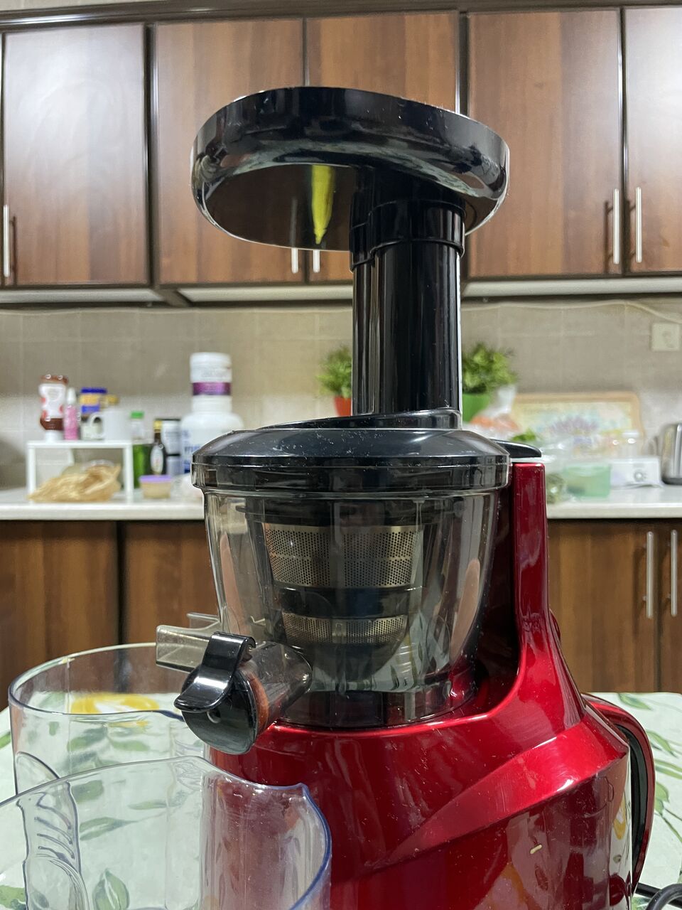 Jeddah, Appliances, SAR 50,  Relance Slow Hand Juicer Slow Masticating Juicer Extractor Easy To Clean, Quiet Motor & Re