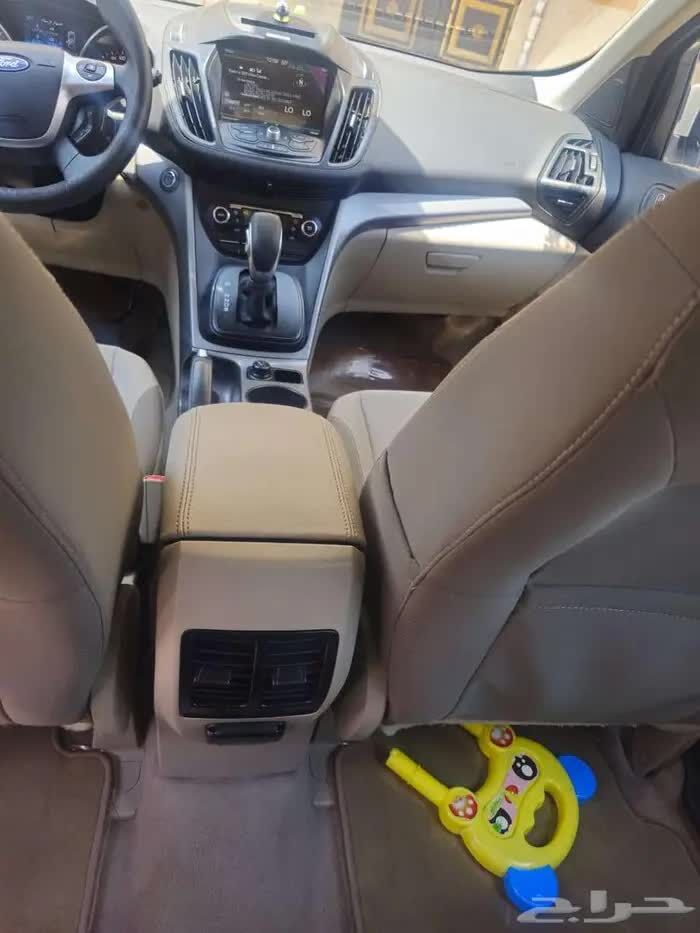 Riyadh, Vehicles, Cars & Trucks , SAR 42000,  Ford Escape SE,  2014,  Automatic,  110 KM,    Excellent Condition Low Mileage