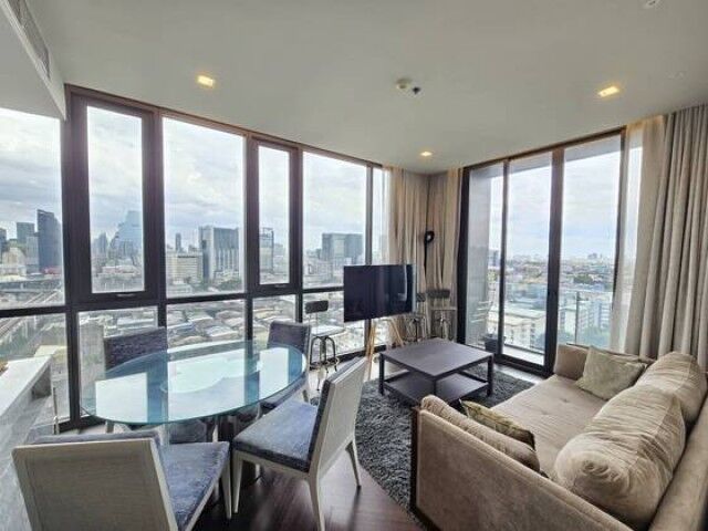 Bangkok, Villas, THB 70000,  86 Sq. Meter,  Elegant 2 Bedroom Residence With Open City View For Rent At The Monument Sanampao