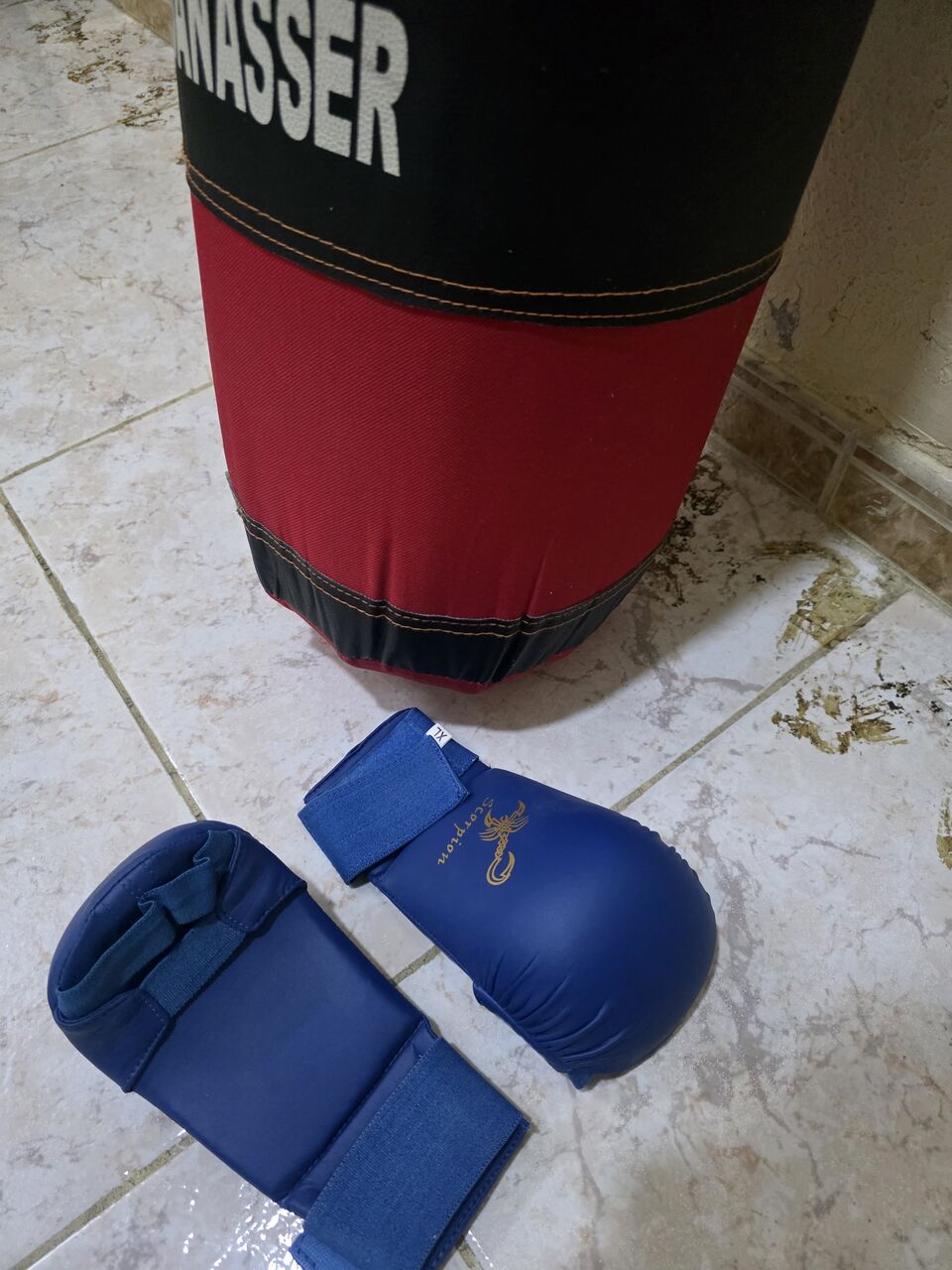 Al Aziziyah, Health & Beauty Items, SAR 100,  Professional Pre Filled Punching Bag With Gloves