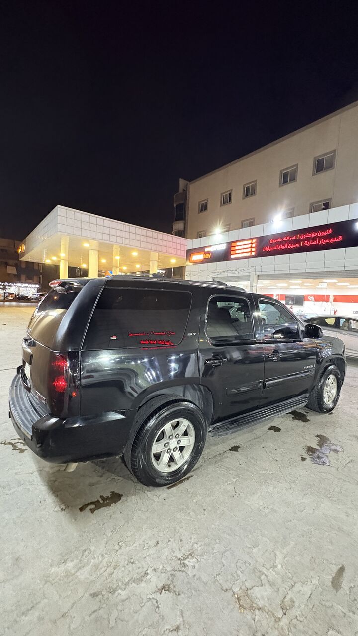 Riyadh, Vehicles, Cars & Trucks , SAR 18,  Gmc Yukon,  2007,  Automatic,  586000 KM,  Selling My   Slt Good Condition