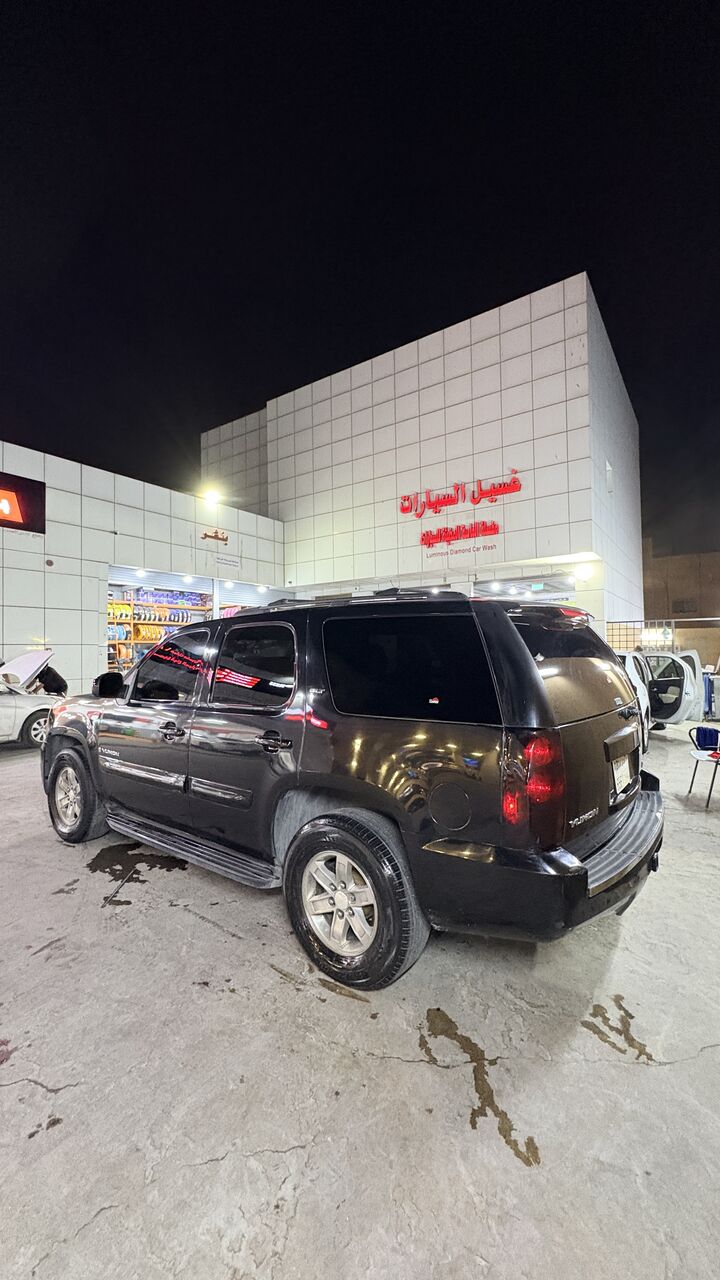 Riyadh, Vehicles, Cars & Trucks , SAR 18,  Gmc Yukon,  2007,  Automatic,  586000 KM,  Selling My   Slt Good Condition