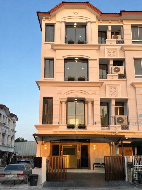 Bangkok, Real Estate For Sale, THB 7490000,  4 BR,  24 Sq. Feet,  ขายโฮมออฟฟิศ 4 ชั้นหลังมุม บ้านกลา
