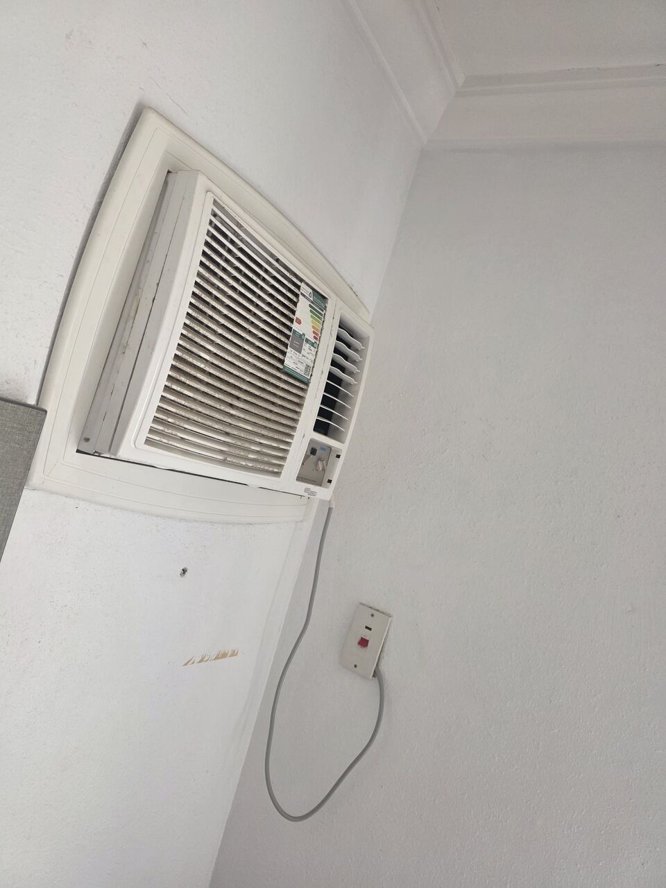 Jeddah, Air Conditioners, SAR 2200,  Brand New Two Windows And One Split Ac For Sale