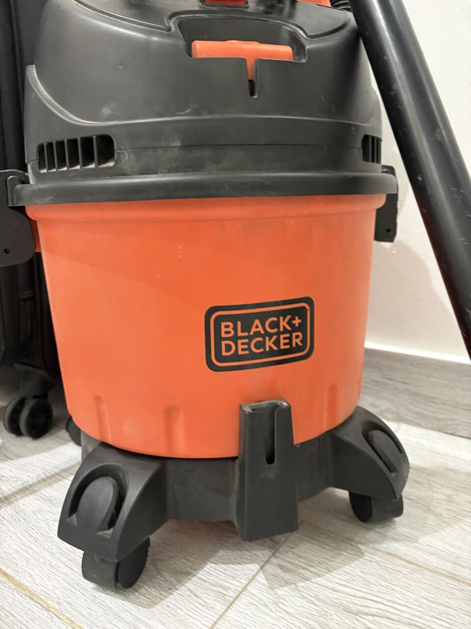 Riyadh, Household Items, SAR 170,  Vaccum Cleaner And Few Other Items For Sale