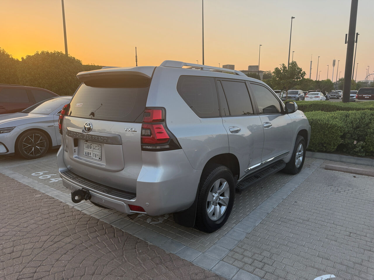 Olaya, Vehicles, Cars & Trucks , SAR 147000,  Toyota Land Cruiser,  2022,  Automatic,  88000 KM,  PRADO V6