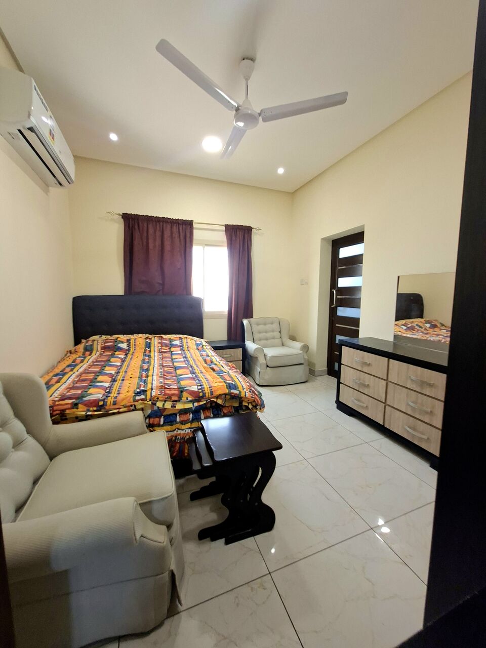 Hoora, Apartments, Flats, Houses & Villas, BHD 160/month,  Furnished,  Studio,  Fully Furnished Family Studio Flat Unlimited EwaTubli,Lift,Neat & Clean Flat@ 35547951