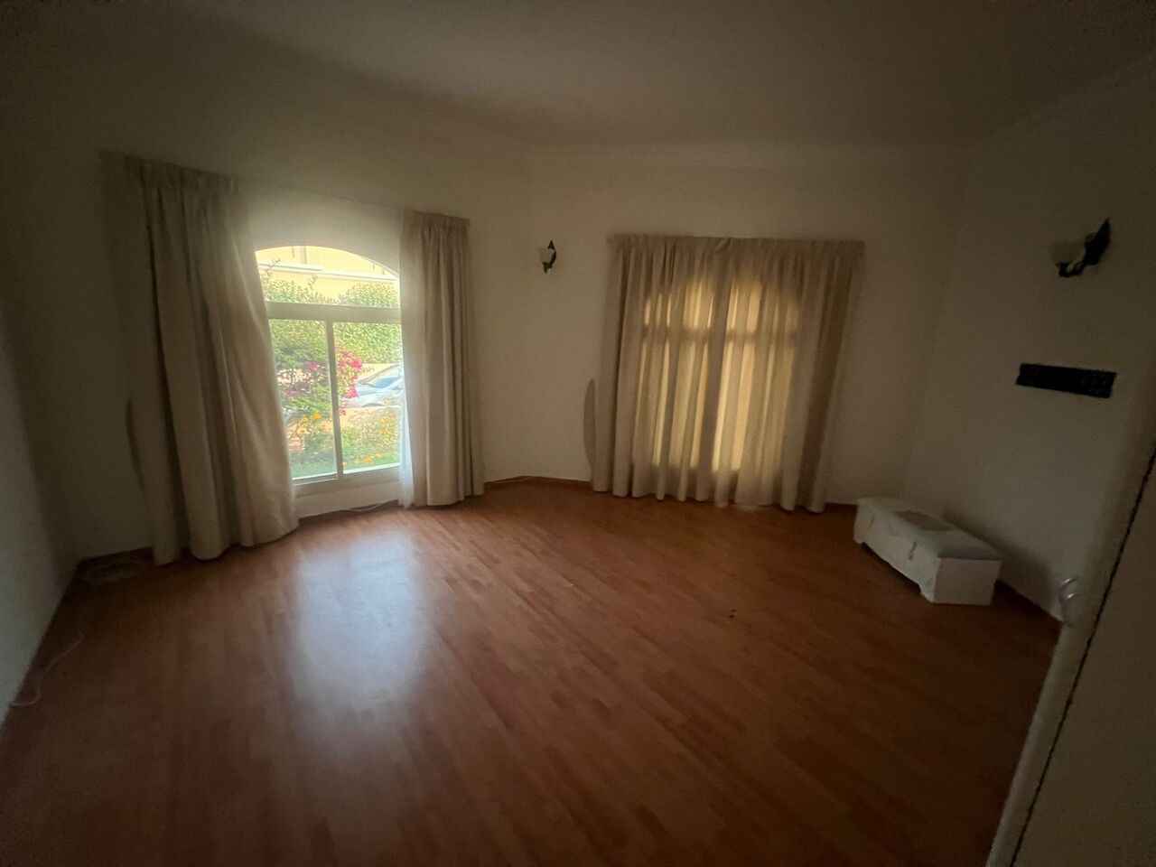 Janabiya, Villas, BHD 950,  Furnished,  Greenish 4-Bedroom Villa For Rent In Janabiyah | Private Pool & Garden