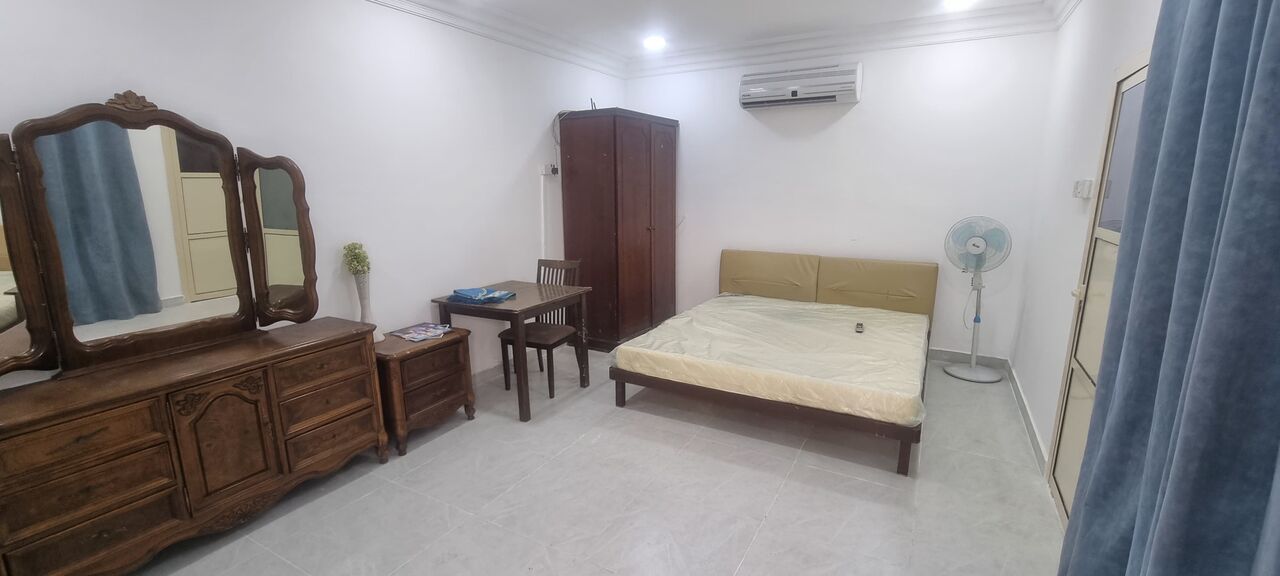 Zinj, Apartments, Flats, Houses & Villas, BHD 175/month,  Furnished,  Studio,  Furnished Family Studio Flat With Ewa In Zinj,Neat & Clean Flat @ 35547951