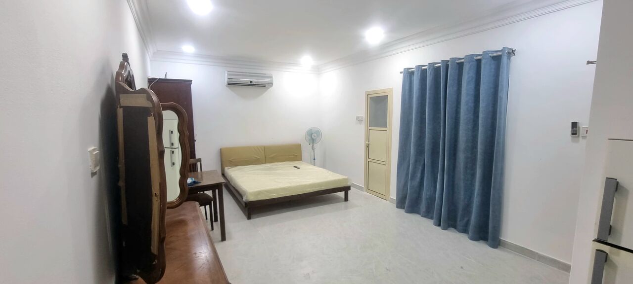 Zinj, Apartments, Flats, Houses & Villas, BHD 175/month,  Furnished,  Studio,  Furnished Family Studio Flat With Ewa In Zinj,Neat & Clean Flat @ 35547951