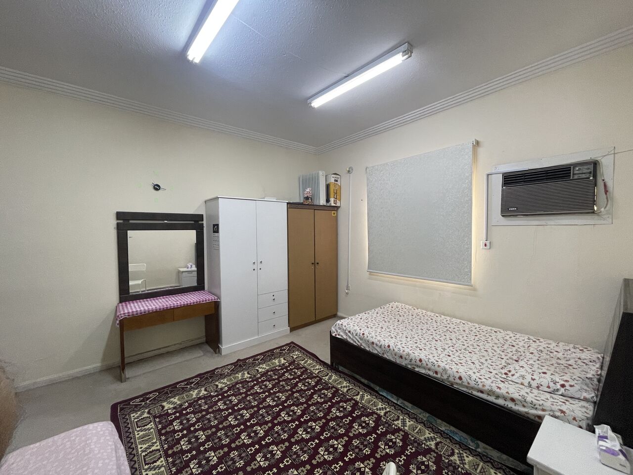 Riyadh, Housing Exchanges, SAR 1650/month,  Room In Family Flat With Separate Bathroom And Sharing Kitchen And Living Room