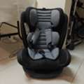 SAR 300,  Giggles Car Safety Seat With Seat Protector