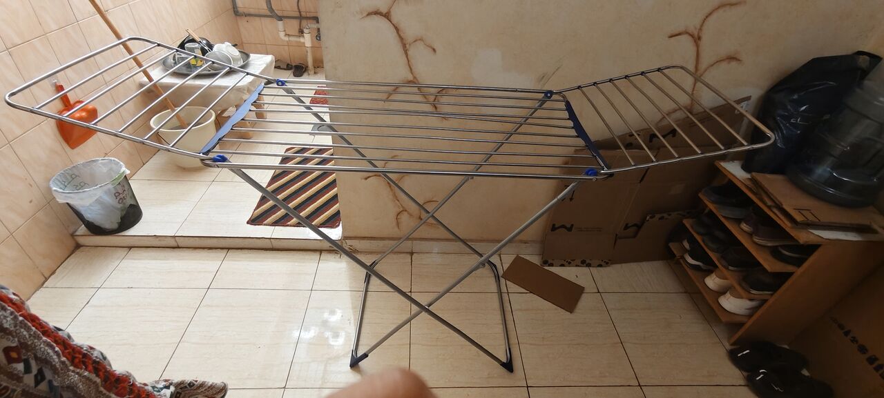 Al Iskan, Clothing & Accessories, SAR 60,  Cloth Stand