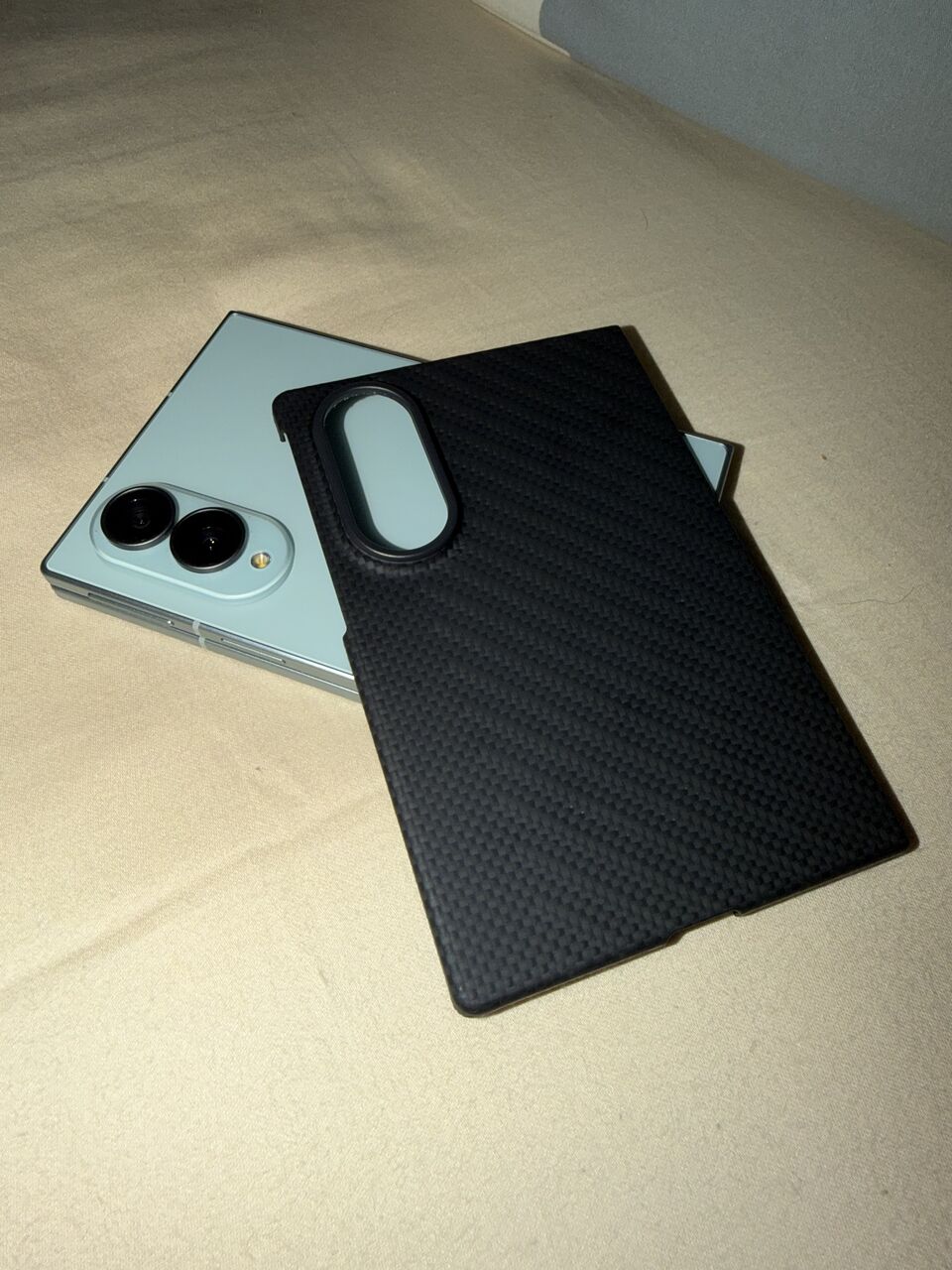 Khobar, Mobile Phones, SAR 6300,  Samsung Z Fold 8 256GB | 1 Month Old | Like New + SAR 400 Original Case 🔥