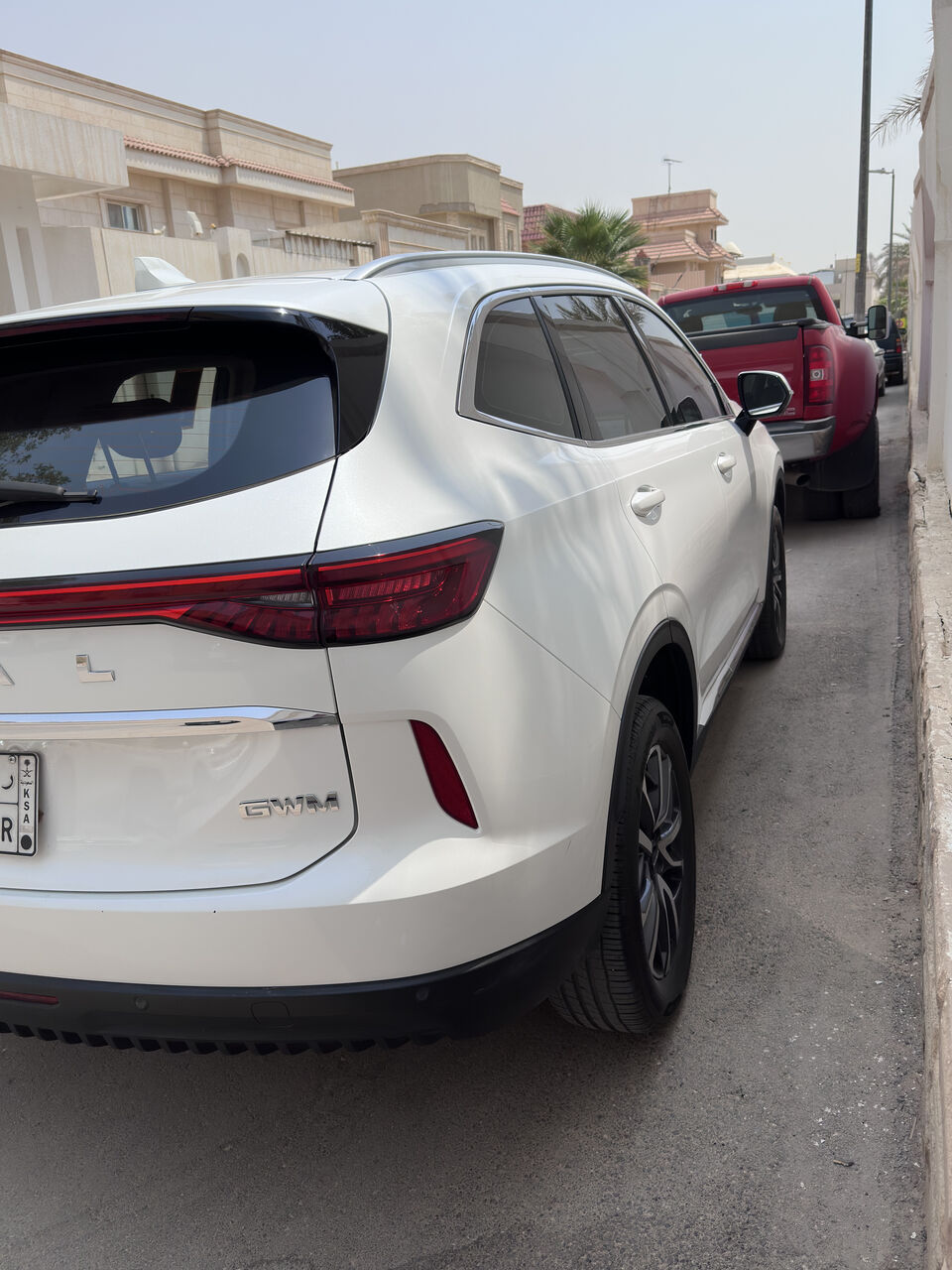 Riyadh, Vehicle Lease Transfer, SAR 2000,  Haval H6 - 2024 - 32K Driven - Lease Transfer - Under Warranty - Riyadh