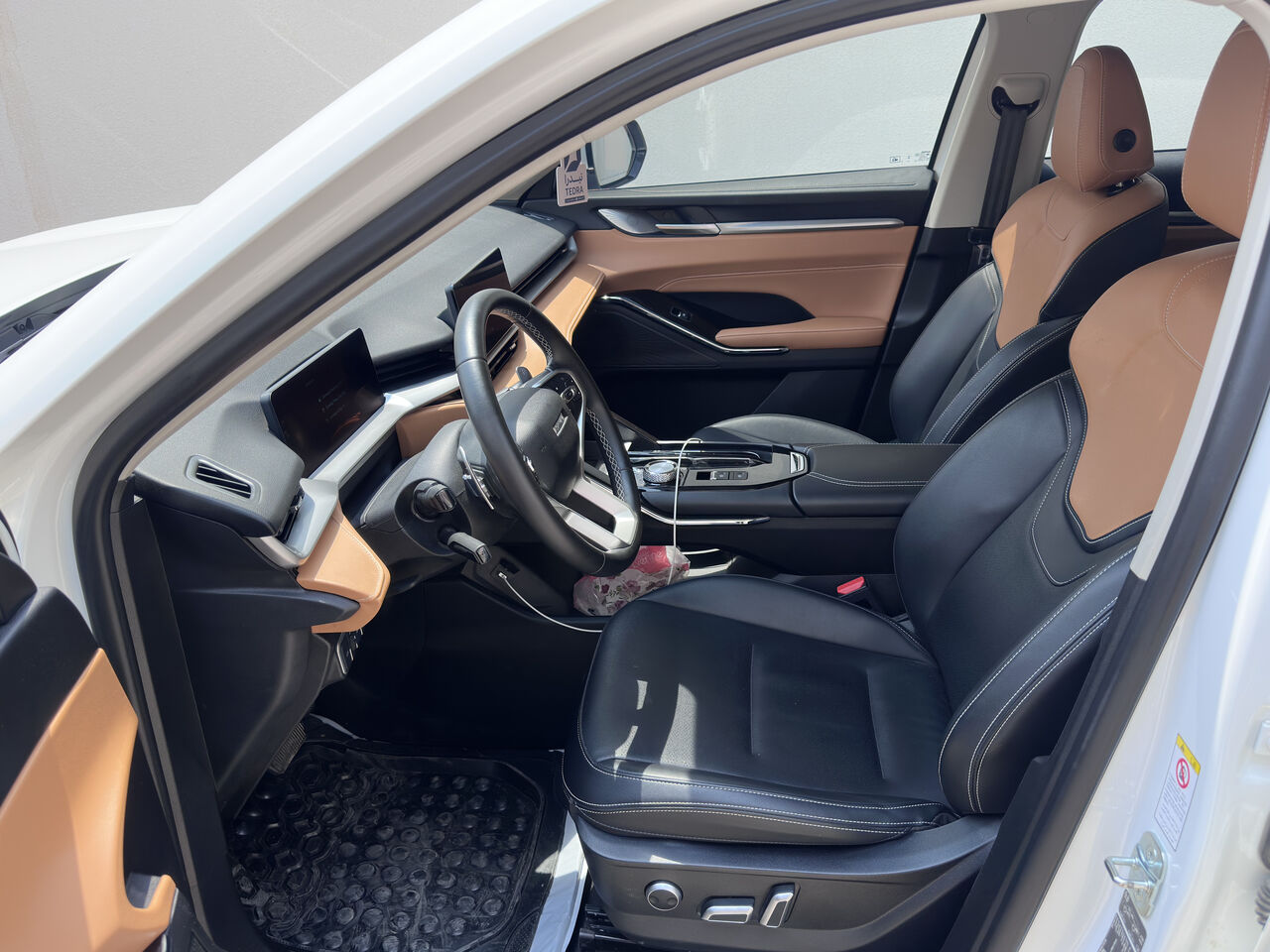 Riyadh, Vehicle Lease Transfer, SAR 2000,  Haval H6 - 2024 - 32K Driven - Lease Transfer - Under Warranty - Riyadh