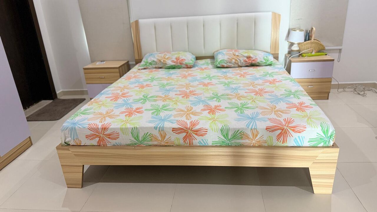 Janabiya, Household Items, BHD 800,  House Old Items