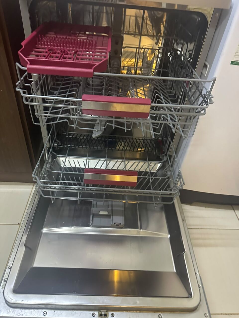 Riyadh, Electronics, SAR 1200,  Dishwasher - Toshiba