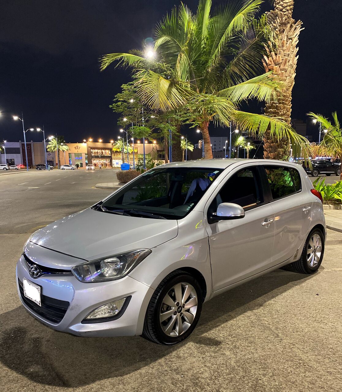 Jeddah, Vehicles, Cars & Trucks , SAR 25000,  Hyundai I20,  2015,  Automatic,  93000 KM,   In Very Good Condition, Low Mileage