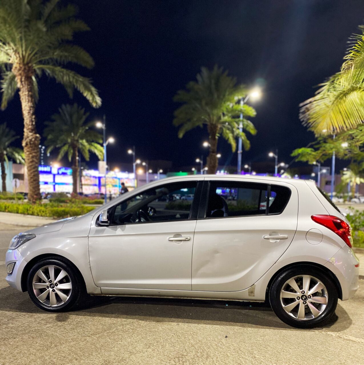 Jeddah, Vehicles, Cars & Trucks , SAR 25000,  Hyundai I20,  2015,  Automatic,  93000 KM,   In Very Good Condition, Low Mileage