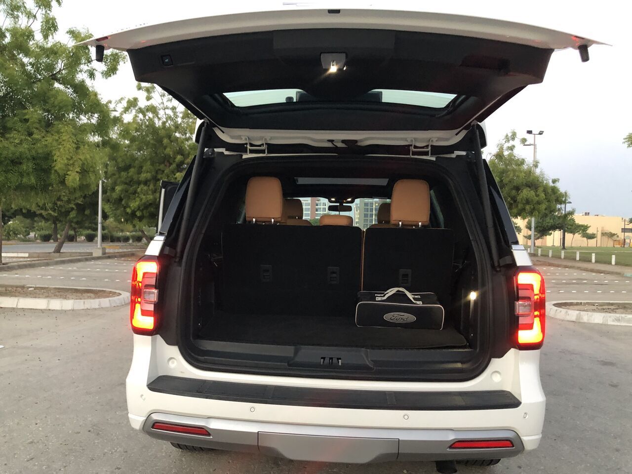 Jubail, Vehicles, Cars & Trucks , SAR 239000,  2024 Expedition Platinum (Full Option), 15,000 Km, GCC Spec, Warranty Valid Until 2030,  2024,  15000 KM,  Jubail Down Town