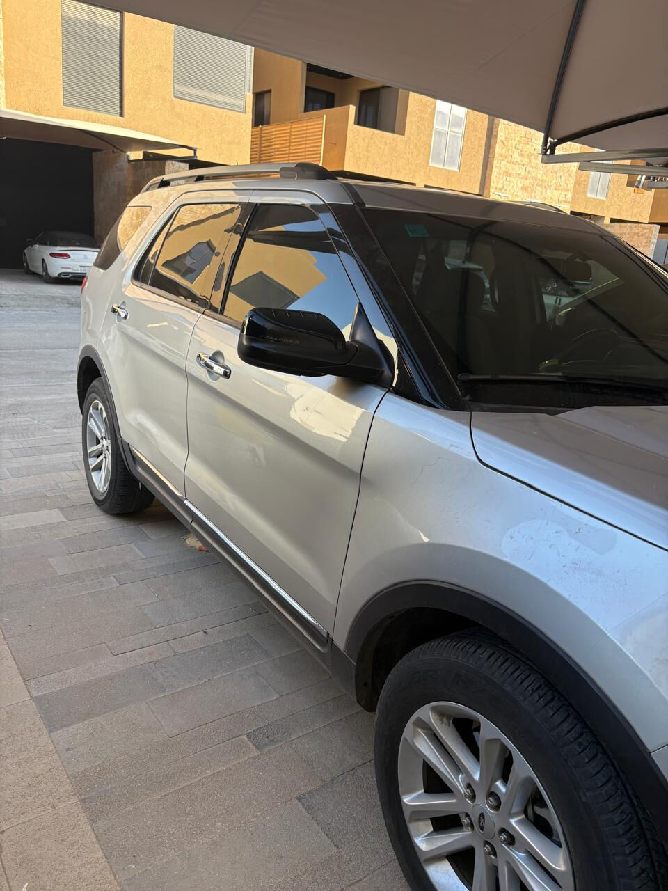 Riyadh, Vehicles, Cars & Trucks , SAR 38000,  Ford Explorer,  2015,  Automatic,  213000 KM,