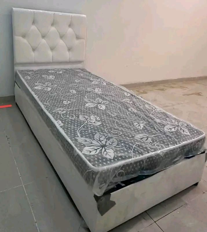 Jeddah, Furniture, SAR 270,  New Single Beds Available With Medicated Mattress For Sale
