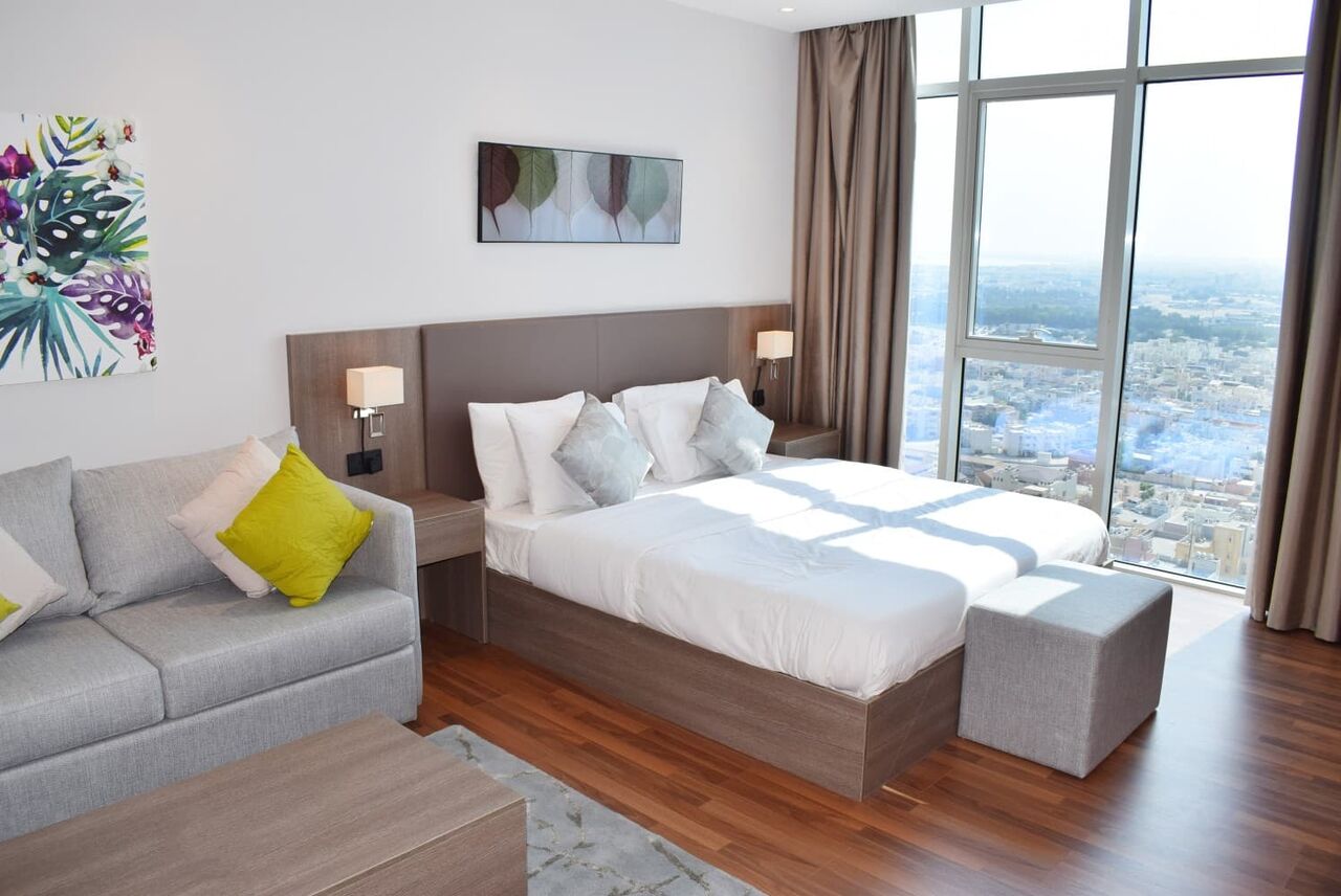 Manama, Apartments, Flats, Houses & Villas, BHD 230/year,  1 BR,  Studio For Rent In Seef Fully Furnished