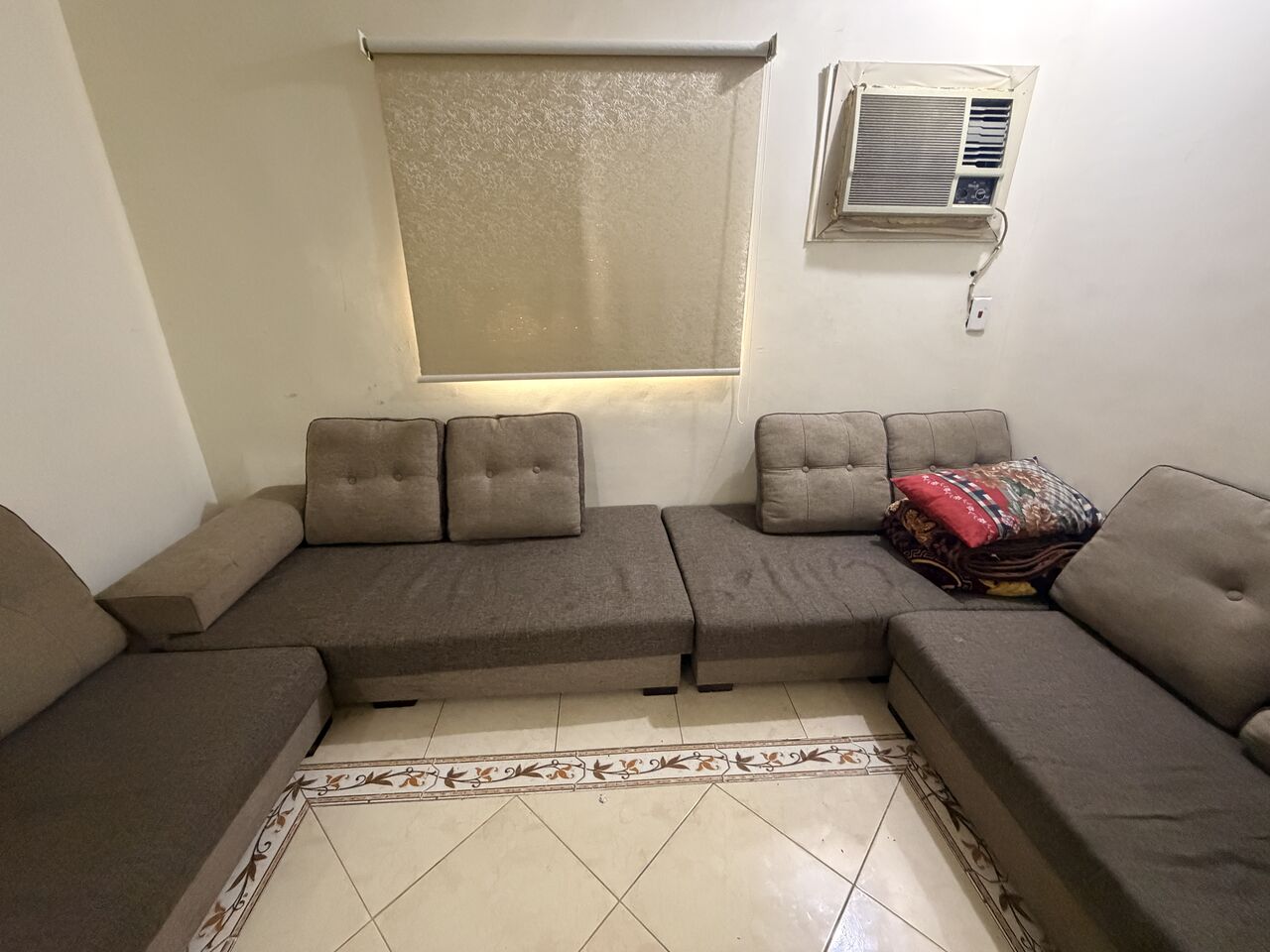 Jeddah, Furniture, SAR 400,  Sofa Set