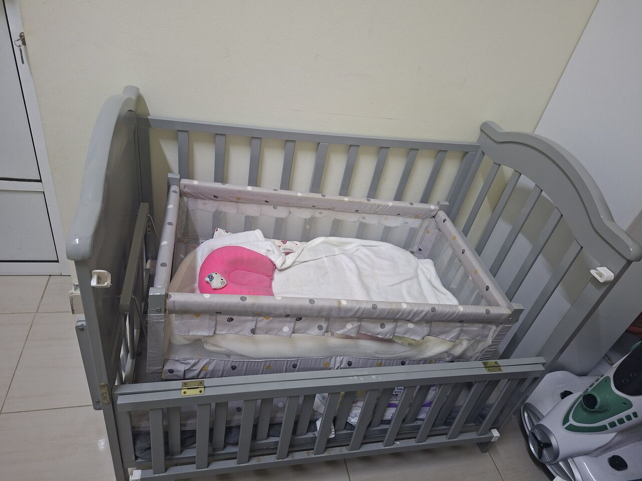 Manama, Furniture, BHD 35,  Baby Bed And Cradler  Price 35 Bd