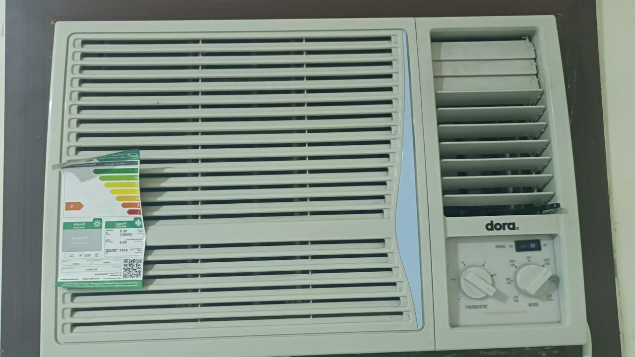 Jubail Industrial City, Air Conditioners, SAR 800,  Bed Sets, Window ACs, Baby Crib