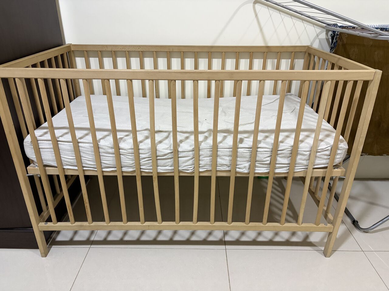 Jubail Industrial City, Air Conditioners, SAR 800,  Bed Sets, Window ACs, Baby Crib