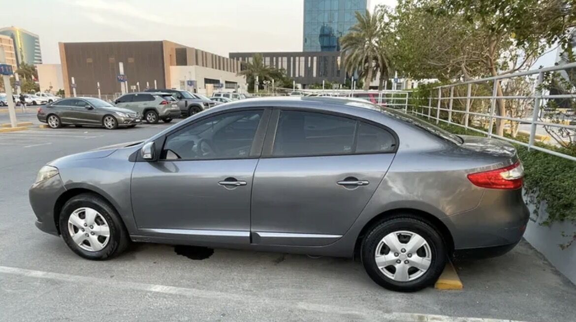 Manama, Vehicles, Cars & Trucks , BHD 1700,  Renault Fluence Excellent Condition,  2015,  Automatic,  55000 KM,   For Sale