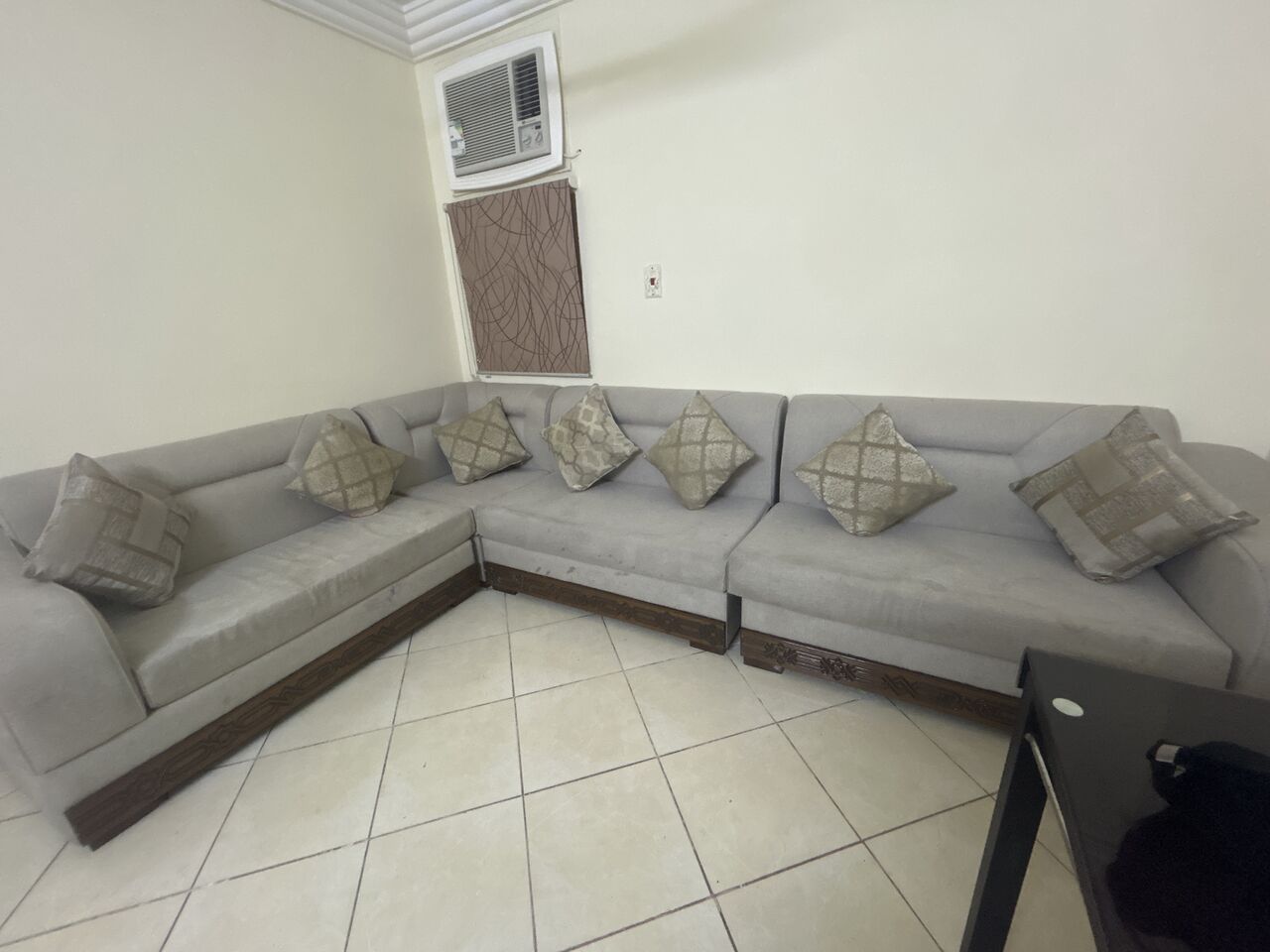 Jeddah, Furniture, SAR 500,  Selling 7 Seater Sofa In Mint Condition